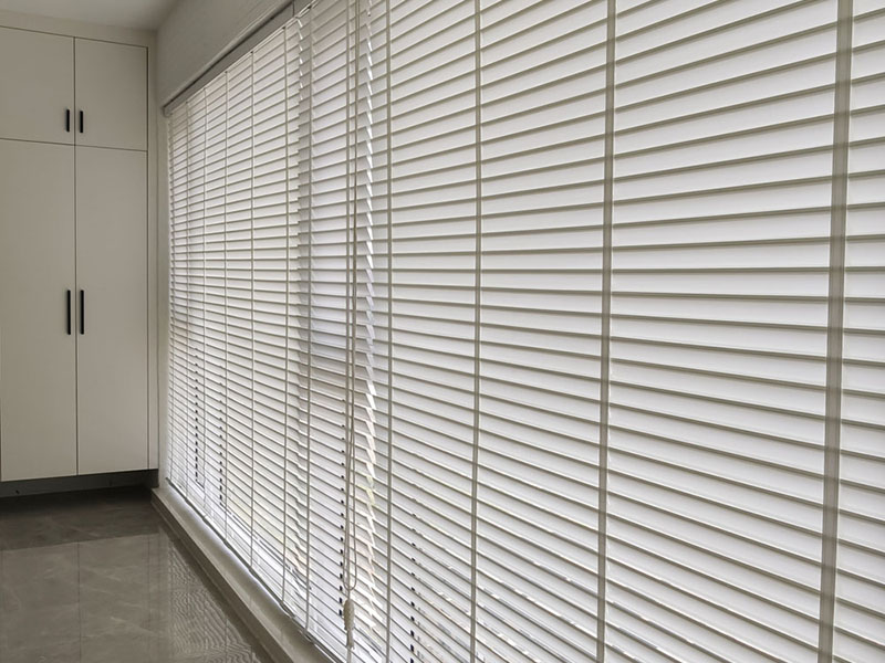 Venetian Blind 1 1KX1K1